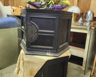 Chinoiserie end tables. 