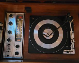 Sears Silvertone AM/FM radio and turntable console 
