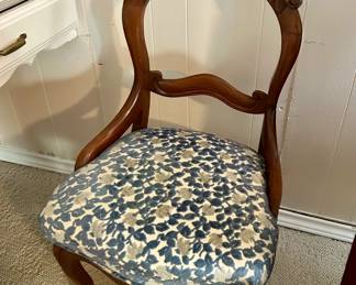 Antique Accent Chair 