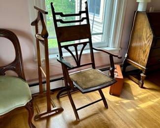 ANTIQUE FOLDING CHAIR WITH VELVET SEAT