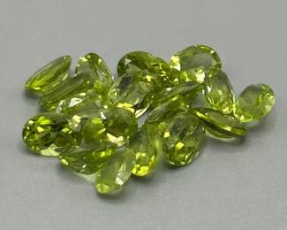 13.70 Carat Peridot; Oval Faceted Cut - Assorted Lot of Loose Stones