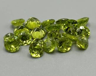 15.77 Carat Peridot; Round Faceted Cut - Assorted Lot of Loose Stones