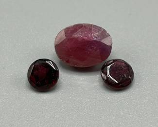 5 Carat Ruby; Oval & Round Faceted Cut - Set of 2 Loose Stones