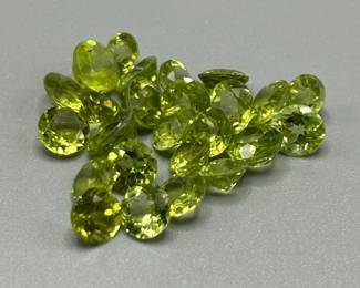 13.94 Carat Peridot; Round Faceted Cut - Assorted Lot of Loose Stones