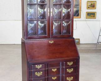 Jasper Block Front Secretary