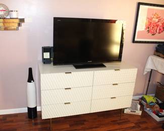 BUY IT NOW!    $495.00.                                                                   (Audrey) West Elm/Williams Sonoma dresser.                       52" W x 20" D x 34" H.                                                                            40" Sony Bravia TV.  $150.00