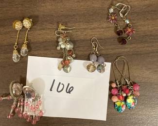 Costume Jewelry Earings