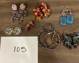 Costume Jewelry Earings