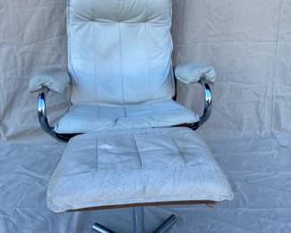 Mid Century Modern Chrome and Leather Arm Chair