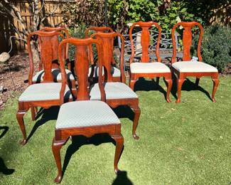 Pennsylvania House Dining Table and Chairs- 