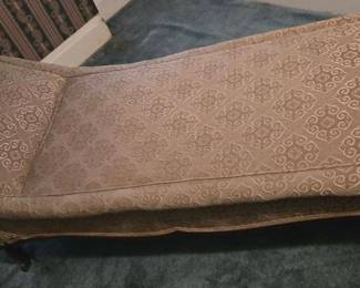 Chaise Lounge