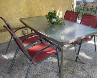 Patio table