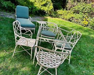 Brown Jordan outdoor dining set