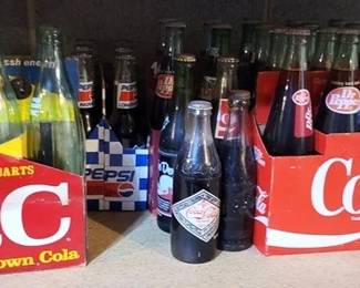 1561 - Group Vintage Bottles
