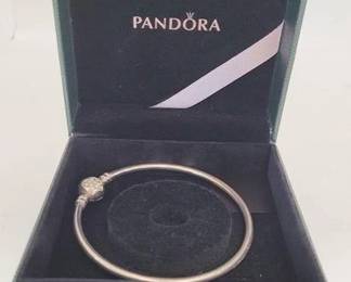 7591 - Pandora Bracelet
