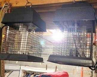 1506 - 2 Bug Zap Lanterns You are buying a used as-is electric/electronic item. We do not guarantee all components are present, and if it is not expressly stated, it is untested.
