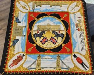 7564 - British Silk Scarf 35 x 35
