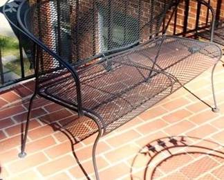 1h - Outdoor Metal Settee 31 x 46 x 30
