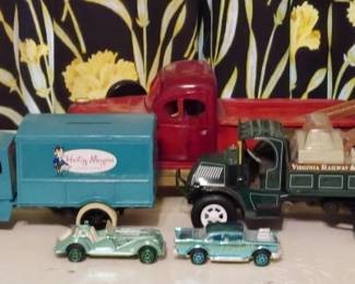 1112 - Group Lot of Trucks
