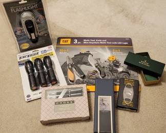 849 - Assorted Tools to include empty rolex pen box
