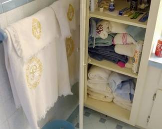 1156 - Assorted Items in Bathroom Closet
