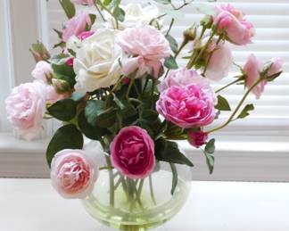 1022 - Artificial Flower Vase 9"
