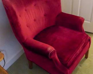 1162 - Vintage Red Velvet Chair 36x31x20
