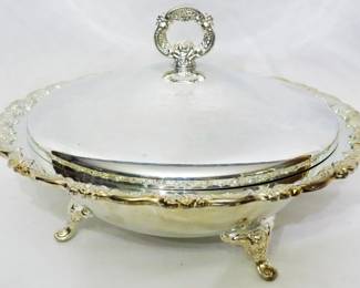 101 - Silverplate Bowl w/ Pyrex Insert 9x12"
