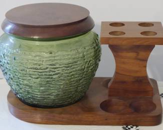 1132 - Vintage Fairfax Humidor and Pipe Stand overall 8 x 6
