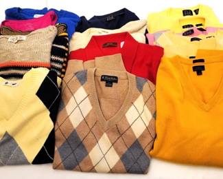 396 - Lot of Assorted Sweaters Men & Women M/L
