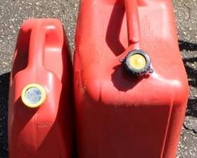 64h - 2 Gas Containers 2 & 3 Gallon

