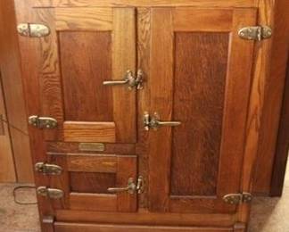 31h - Vintage Hudson 3 Door Oak Icebox 42 x 31 x 17
