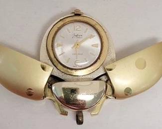 7588 - Beetle with Watch Pendant
