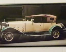 1043 - 3 Car Photos 11x19
