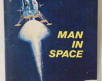 1052 - Man in Space Book
