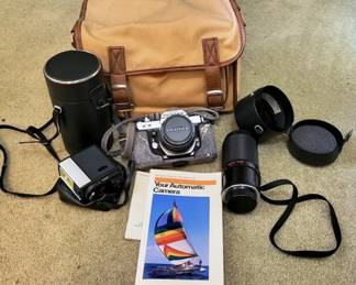 376 - ASAHI Pentax KX Digital 35mm Camera & Accessories Bag, Lens & Flash included You are buying a used as-is electric/electronic item. We do not guarantee all components are present, and if it is not expressly stated, it is untested.
