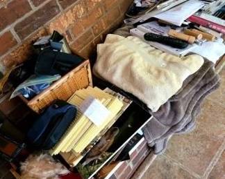 28h - Assorted Items
