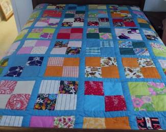 1207 - Vintage Hand Stitched Quilt 80x85
