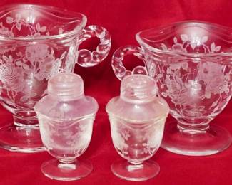 122 - Fostoria Willowmere Creamer, Sugar & pr Shakers
