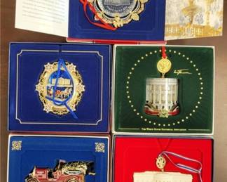 7503 - Group White House Ornaments
