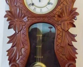 1221 - Wall Clock 30" You are buying a used as-is electric/electronic item. We do not guarantee all components are present, and if it is not expressly stated, it is untested.
