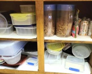 303 - Cabinet Lot Plasticware
