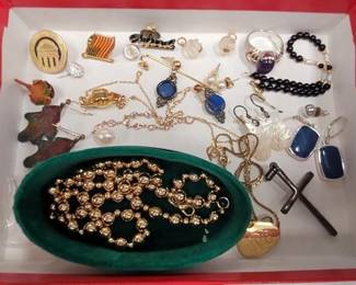 7583 - Group Jewelry
