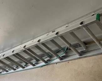 1688 - 24' Extension Ladder
