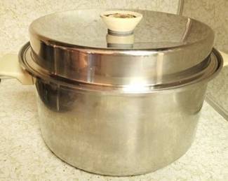 361 - Vintage Lidded Pot
