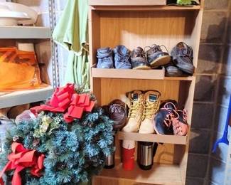 1559 - Bookshelf, Umbrella & Wreaths Shoes not included 72 x 24 x 10
