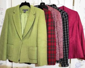 384 - Assorted Ladies Jackets/Blazers Chaus, size S Kasper, size S Cynthia Howie Maggy Boutique, size 14 Rafaella, size 14 Evan-Picone, size 12
