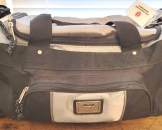 464 - Go-Any Where Jeep Do-Anything Travel Bag 11 x 11 x 21
