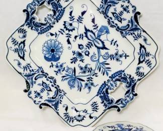 51 - Blue Danube 12" Square Platter and Trivet
