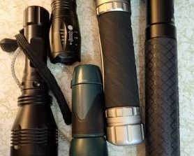 347 - Assorted Flashlights You are buying a used as-is electric/electronic item. We do not guarantee all components are present, and if it is not expressly stated, it is untested.
